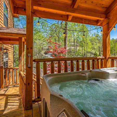Permanent Vacation-Private Honeymoon Cabin With Hot Tub セバービル エクステリア 写真
